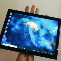 تبلت core i5 Hp نسل 7 + 8 گیگ رم + گرافیک+ Ssd 256