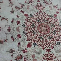 فرش دوازده متری جنس نخی و تمیز