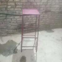 چهار پایه فلزی
