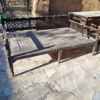 تخت چوبی سنتی