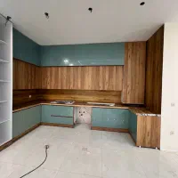 کابینت دو پله سبز‌پاستیلی ای جی‌تی و لیون