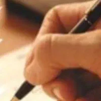 آموزش داستان‌نویسی و ویراستاری(تجربی)