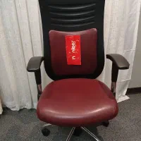 صندلی اداری برند نیلپر