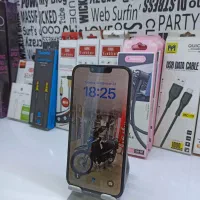 آیفون 13 نرمال