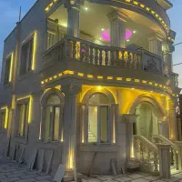 ۳۲۰متر ویلا دوبلکس اب برق گاز نصب شده زیاران