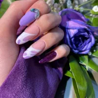 ماری هستم یه ناخنکار پرانرژی و ماهر|خدمات آرایشگری و زیبایی|مشهد, تربیت (صدف)|دیوار