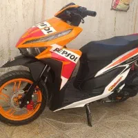 کلیک 150cc مدل 1403 کم کار کرده فقط 5هزار واقعی