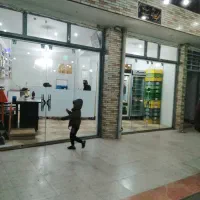 شیشه سکوریت وکرکره های برقی|خدمات پیشه و مهارت|کرمان, |دیوار