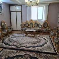 مبل سلطنتی 9 نفره با میز جلو مبلی و  میز عسلی