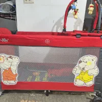 تخت و پارک خارجی