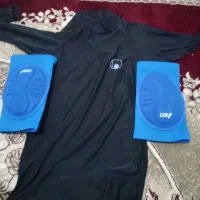 لباس|لباس|مشهد, موعود|دیوار