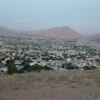خونه باغ قدیمی سه بر