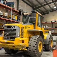 لودر ولوو 120F