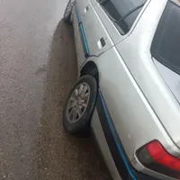 ماشین. تاکسی