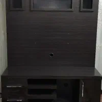 میز تلویزیون بسیار تمیز فروش فوری ۱ ملیونی