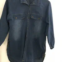 تعدادی لباس نو و تمیز|لباس|بابل, |دیوار