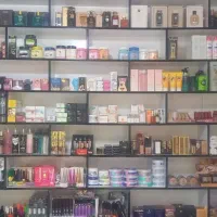 فروش دکور و لوازم ارایش و بهداشتی
