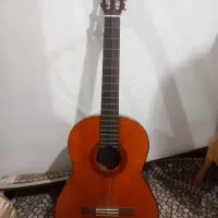 گیتار یاماها،c40