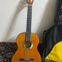 گیتار کارکرده دست دوم