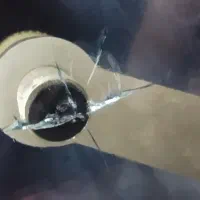 ترمیم سنگ خوردگی و ترک شیشه خودرو