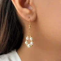 گوشواره آویز|جواهرات|یزد, |دیوار