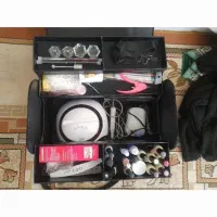 وسایل کاشت ناخن خیلی کم استفاده شده