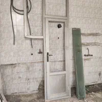 در پنجره المینیوم|مصالح و تجهیزات ساختمان|فلاورجان, |دیوار