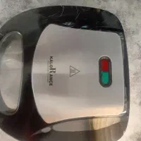 ساندویچ ساز نو داخل کارتون