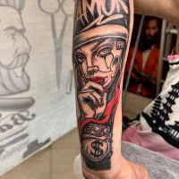 تاتو بدن حرفه ای اقا(فقط هزینه متریال)