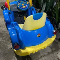 ماشین شارژی کاملا سالم با قیمت باورنکردنی|اسباببازی|رشت, لاکان شهر|دیوار