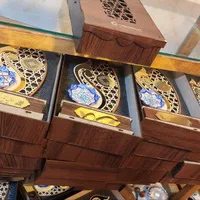 تندیس و لوح تقدیر با ظرف مینا کاری|مجسمه، تندیس، ماکت|مشهد, امام رضا (ع)|دیوار