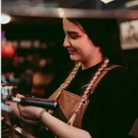 استخدام باریستا خانم