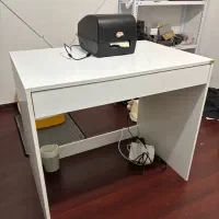 میز ام دی اف در حد نو