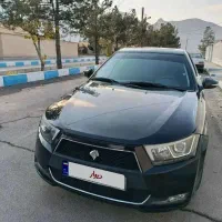 دنا پلاس مشکی سانروف دار