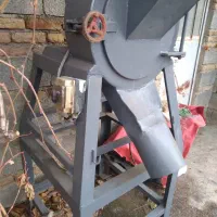 یکدستگاه خرد کن صنعتی ضربهی ساخت  ماشین عباسیان