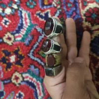 انگشتر و زیورالات