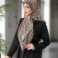 روسری دستدوز چاپ خیس طرح گلیمی|لباس|میبد, |دیوار