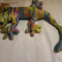 عروسک|اسباب‌بازی بچه|شیراز, کاراندیش|دیوار