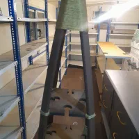 بار چوبی ایستاده جنس خوب و محکم|بوفه، ویترین، کنسول|تهران, شهرک غزالی|دیوار