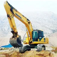 نیازمند راننده سنگین ماشین آلات راهسازی و انباردار