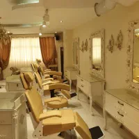 صندلی برقی درحدنو استادکار برند. اتاق شیشه ای|آرایشگاه و سالن‌های زیبایی|کرج, جهان‌شهر|دیوار