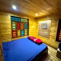 کلبه با ویو سد لفور|اجارهٔ کوتاهمدت ویلا و باغ|آلاشت, |دیوار