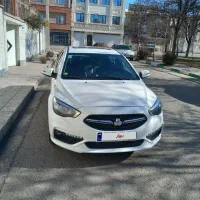 شاهین gساندروف ۴۰۲