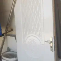 درب چوبی اتاق ، تمیز در حد نو