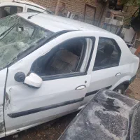 النودپارس خودروE2 مولتی مدیا تصادفی مدل ۱۳۹۶|خودرو سواری و وانت|زنجان, |دیوار