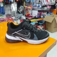 کفش پیاده روی و ورزشی