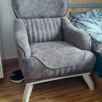 مبل تخت شو ۴ نفره|مبلمان خانگی و میز عسلی|رشت, حمیدیان|دیوار