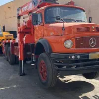 فروش یک دستگاه کامیون بنز جرثقیل دار