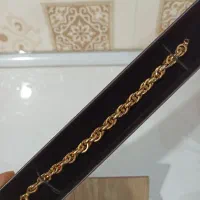 مقداری طلای دست دو