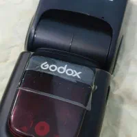 فلاش کنونی v860ii و تریگر و یک عدد سافت باکس